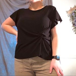 Leith Short Sleeve Knotted Top